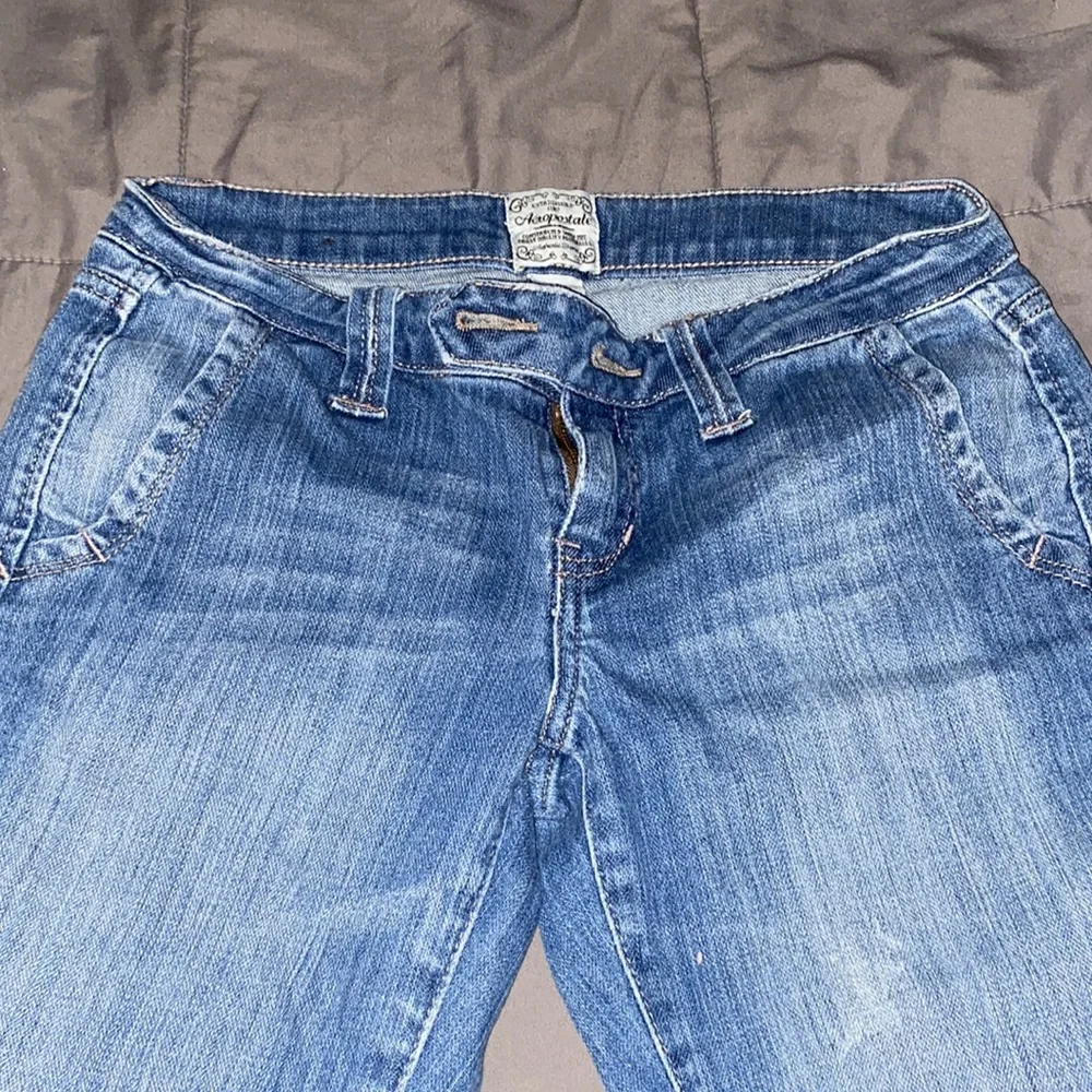 Women’s Aeropostale capris size 0 - Picture 2 of 5